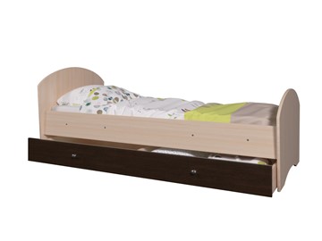 Кровать односпальная детская Мозайка без бортиков, корпус Млечный дуб/фасад Венге (ламели) в Элисте
