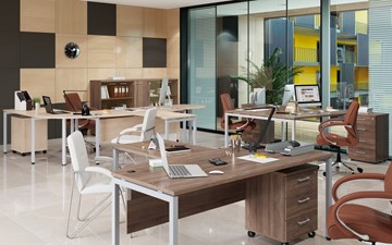 Набор мебели в офис Xten S 1 - один стол с приставным брифингом в Элисте - предосмотр