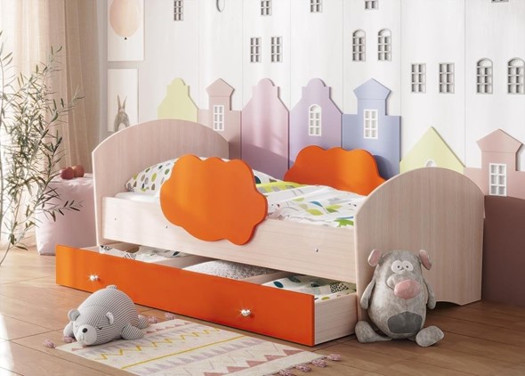 Кровать с бортиками Тучка с ящиком, корпус Дуб млечный, фасад Оранжевый в Элисте - изображение