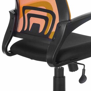 Офисное кресло Brabix Fly MG-396 (с подлокотниками, сетка, оранжевое/черное) в Элисте - предосмотр 5