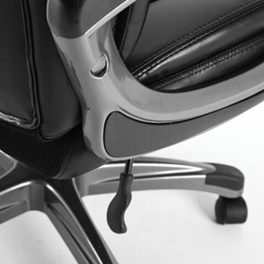 Кресло компьютерное Brabix Premium Solid HD-005 (рециклированная кожа, черное) 531941 в Элисте - предосмотр 8