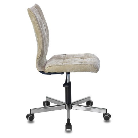Офисное кресло Brabix Stream MG-314 (без подлокотников, пятилучие серебристое, ткань, песочное) 532396 в Элисте - изображение 1