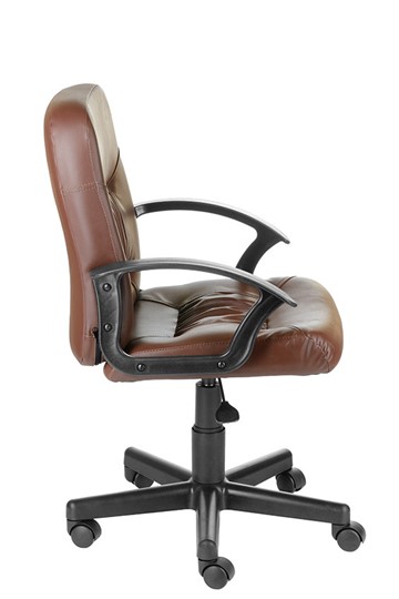 Офисное кресло Чат кожзам коричневый в Элисте - изображение 1