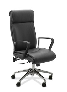 Офисное кресло для руководителя Dark, (трапеция) натуральная кожа с компаньоном / черная в Элисте