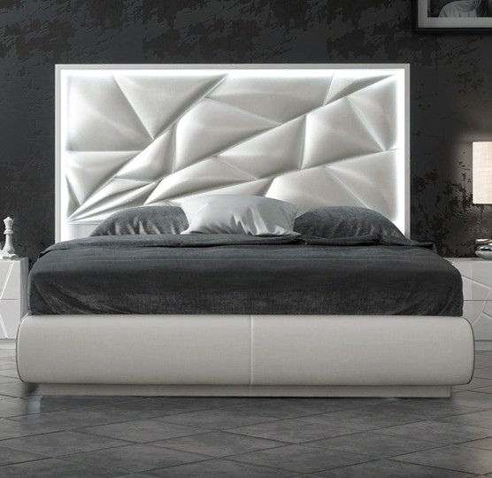 Спальная кровать FRANCO KIU 1242 с LED подсветкой изголовья (160х200) в Элисте - изображение 4